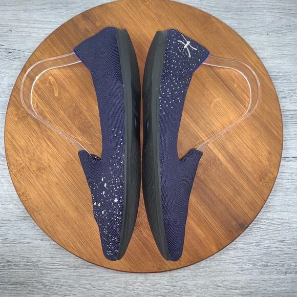Rothys Pisces Zodiac Loafers Size 8.5 Dark Blue Silver Threading Slip On Round